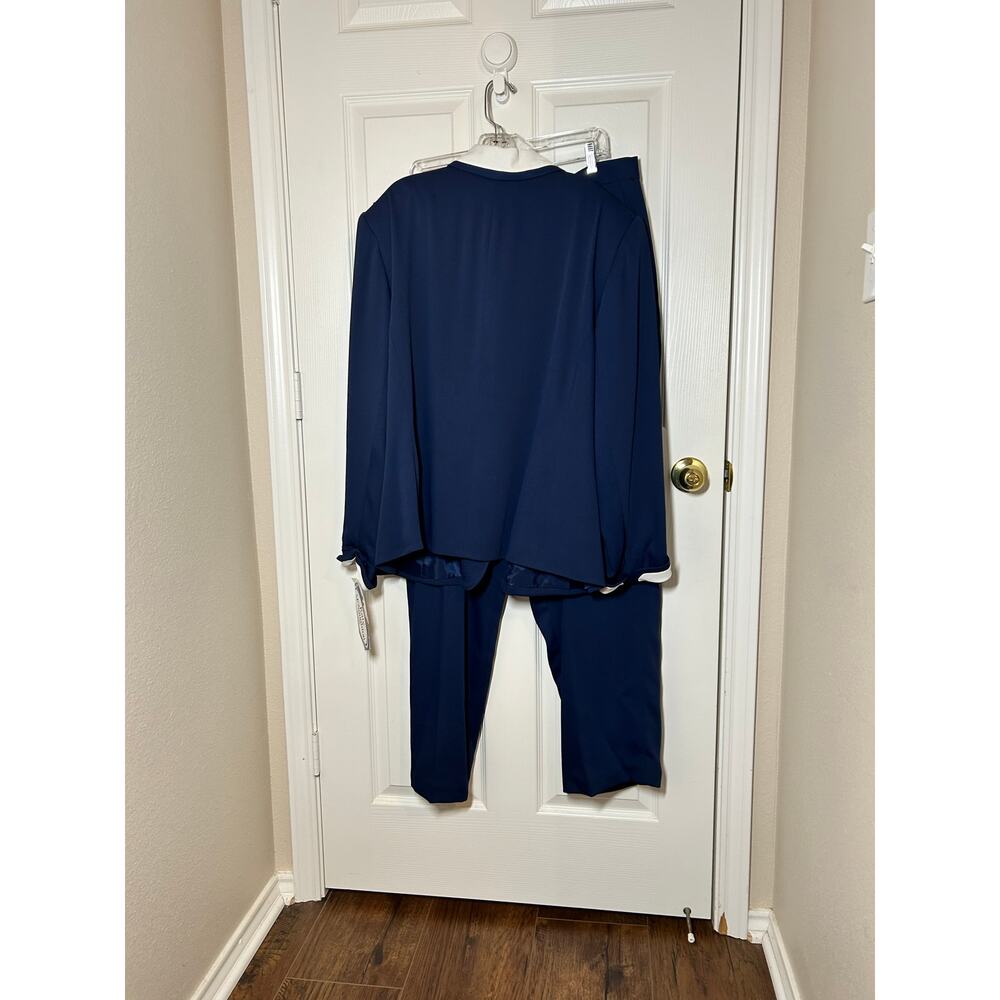 Vintage Kate McNaughton Plus Size Women’s Navy Suit Set - Picture 2 of 13